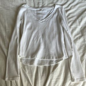 White king sleeve v neck